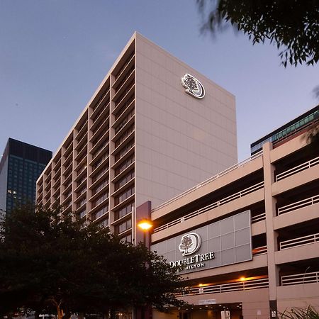 Doubletree By Hilton Hotel Cleveland Downtown - Lakeside Exterior photo